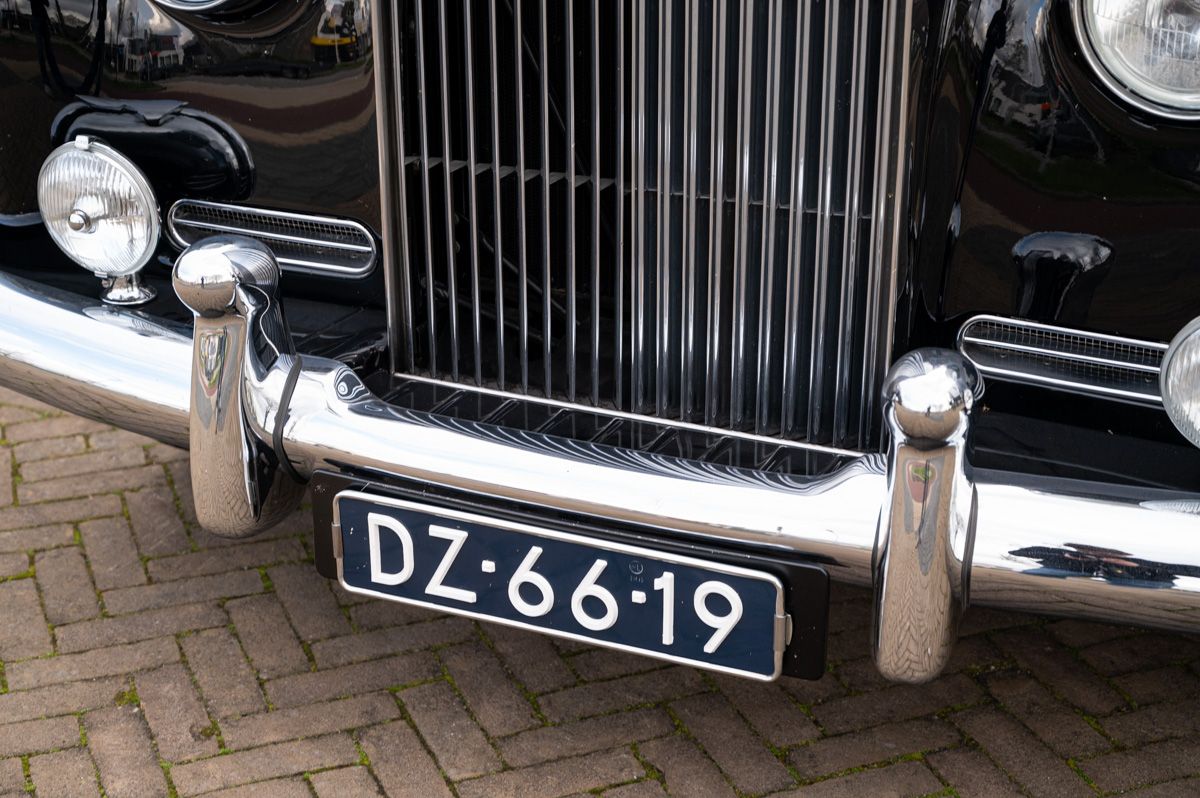 Rolls-Royce Silver Cloud (1962) — photo 39