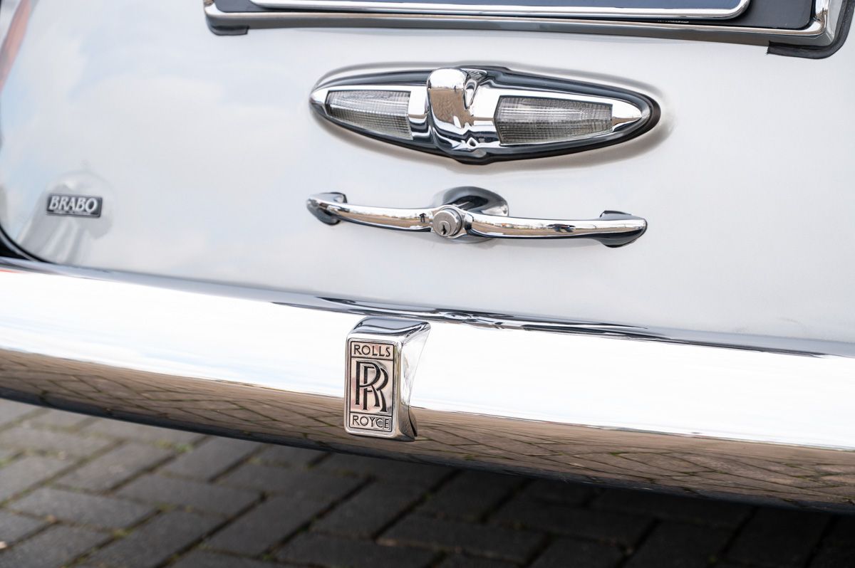Rolls-Royce Silver Cloud (1962) — photo 29