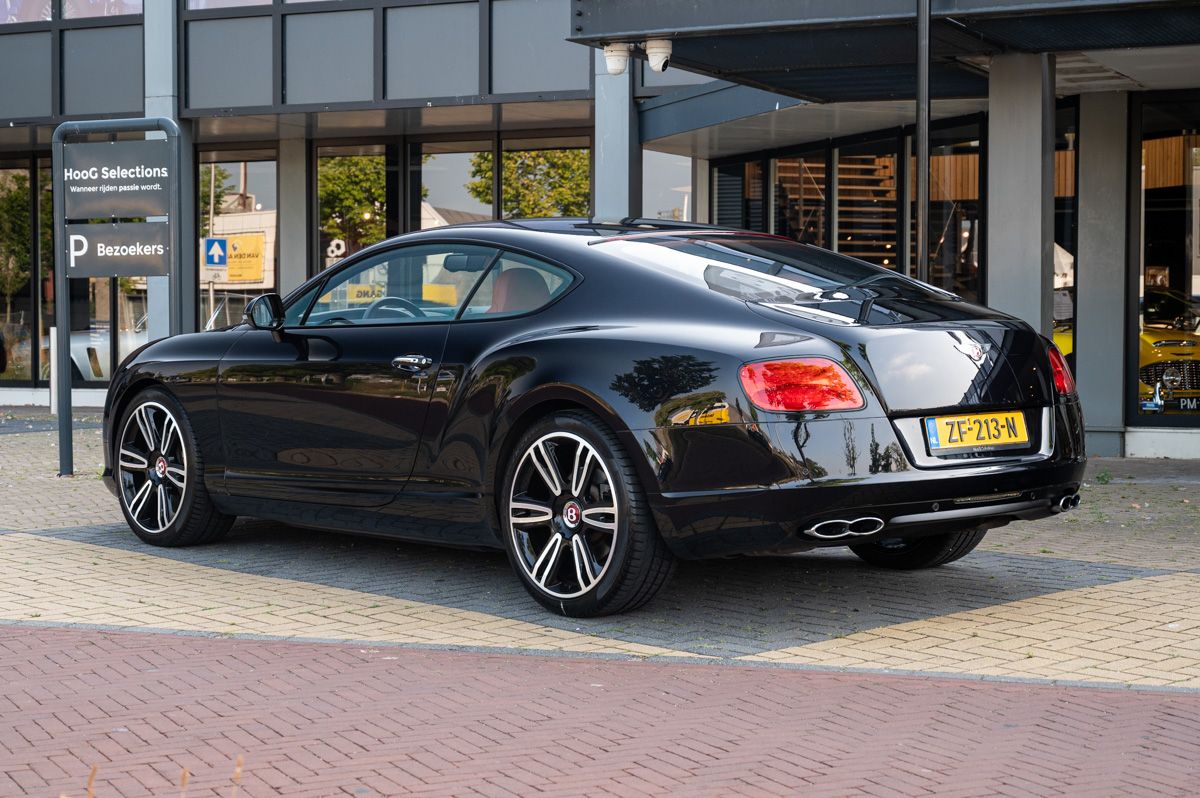 Bentley Continental GT (2012) — foto 3