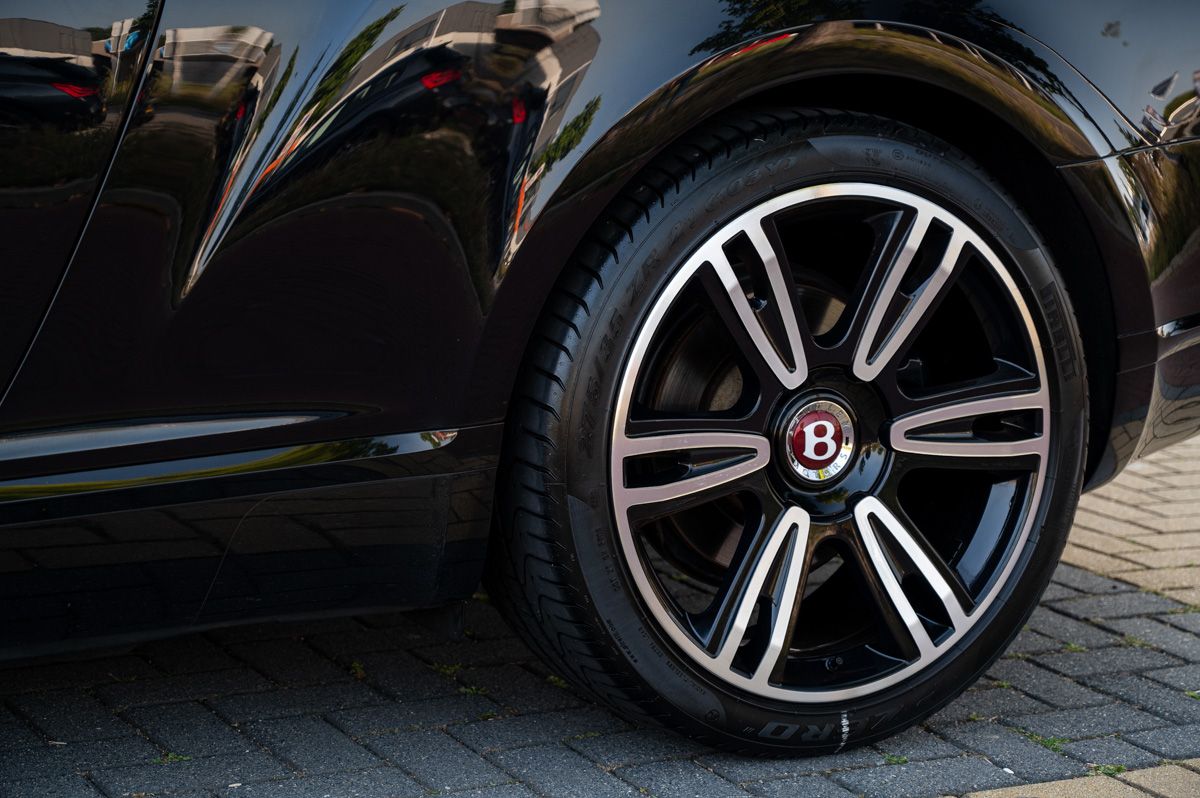 Bentley Continental GT (2012) — foto 18