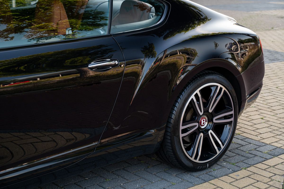 Bentley Continental GT (2012) — foto 16