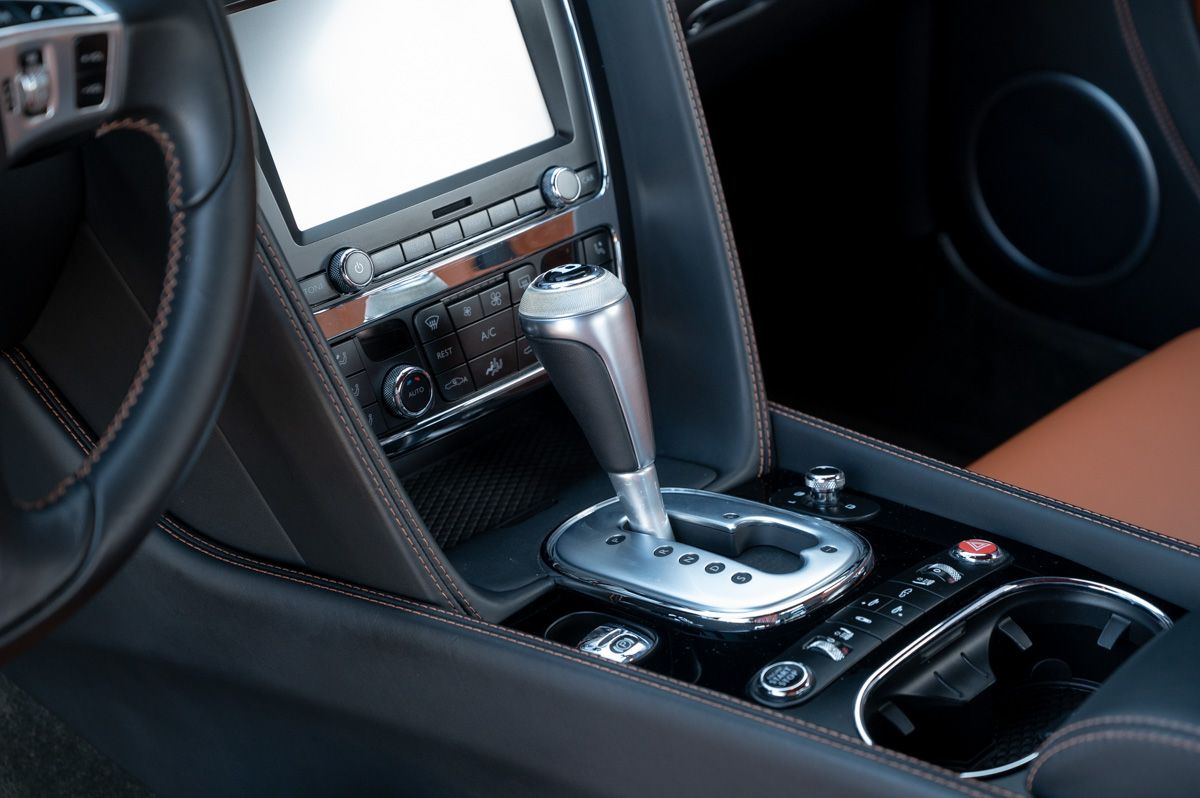 Bentley Continental GT (2012) — foto 49