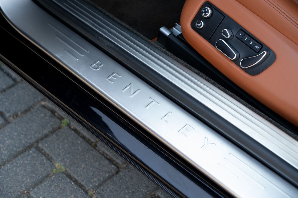 Bentley Continental GT (2012) — foto 53