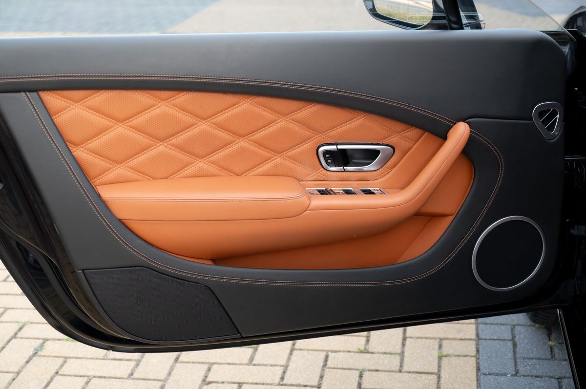 Bentley Continental GT (2012) — foto 54