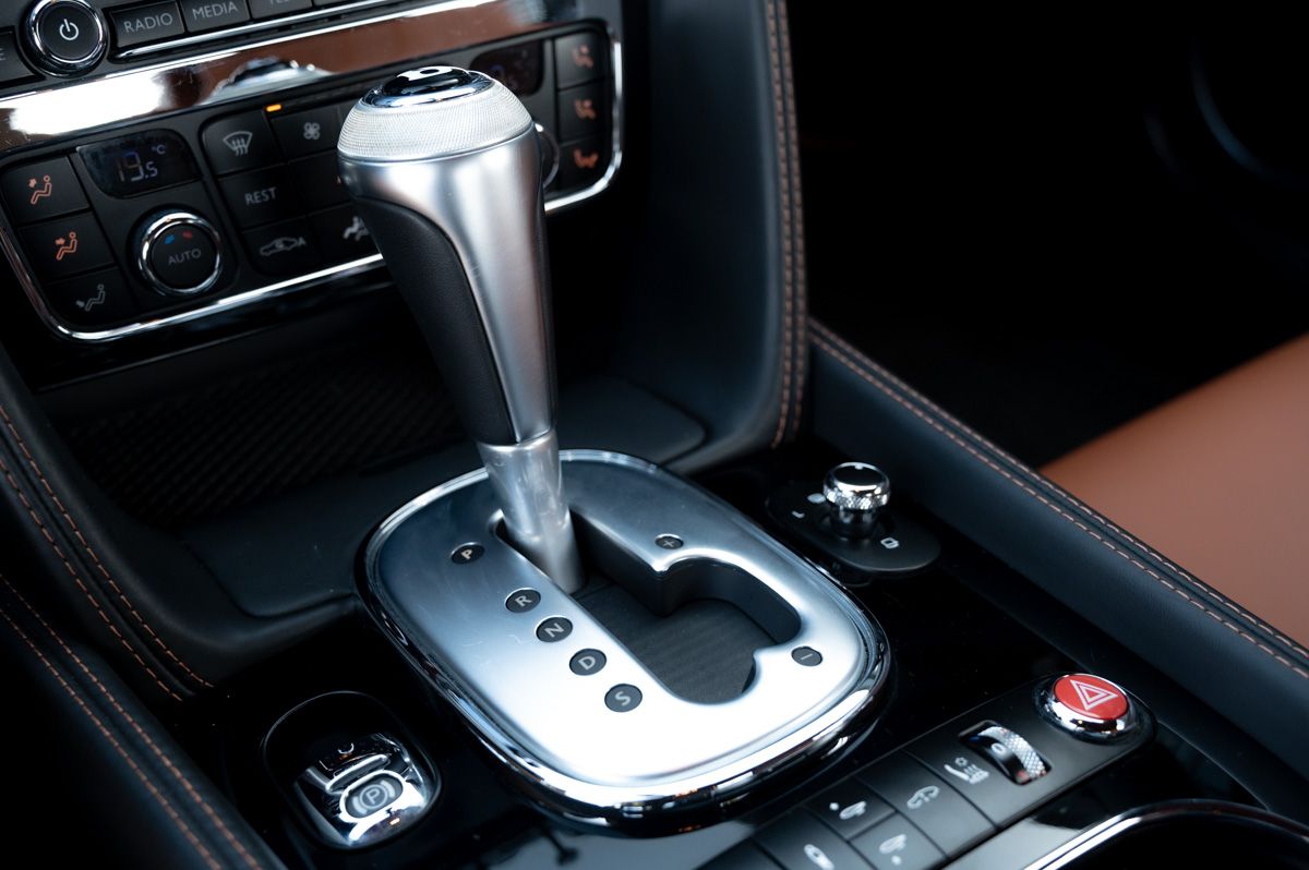 Bentley Continental GT (2012) — foto 74