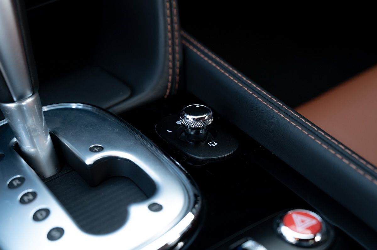 Bentley Continental GT (2012) — foto 73
