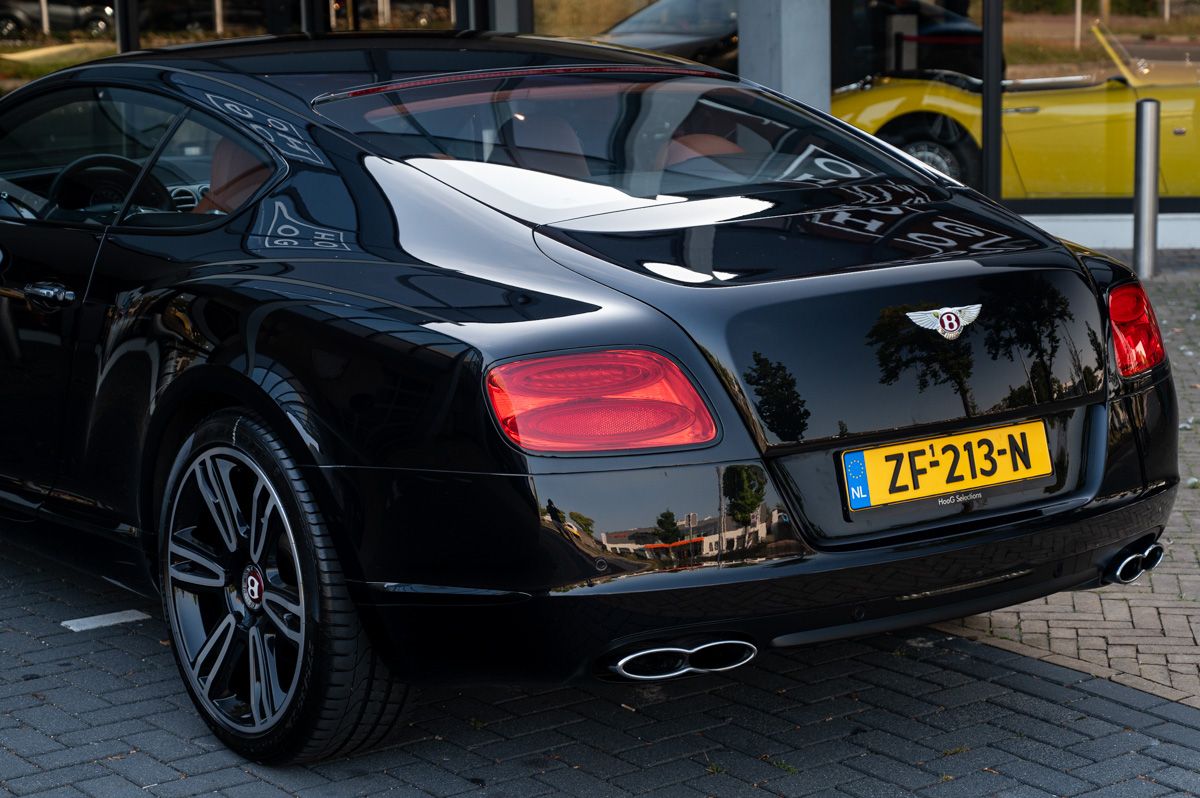 Bentley Continental GT (2012) — foto 10