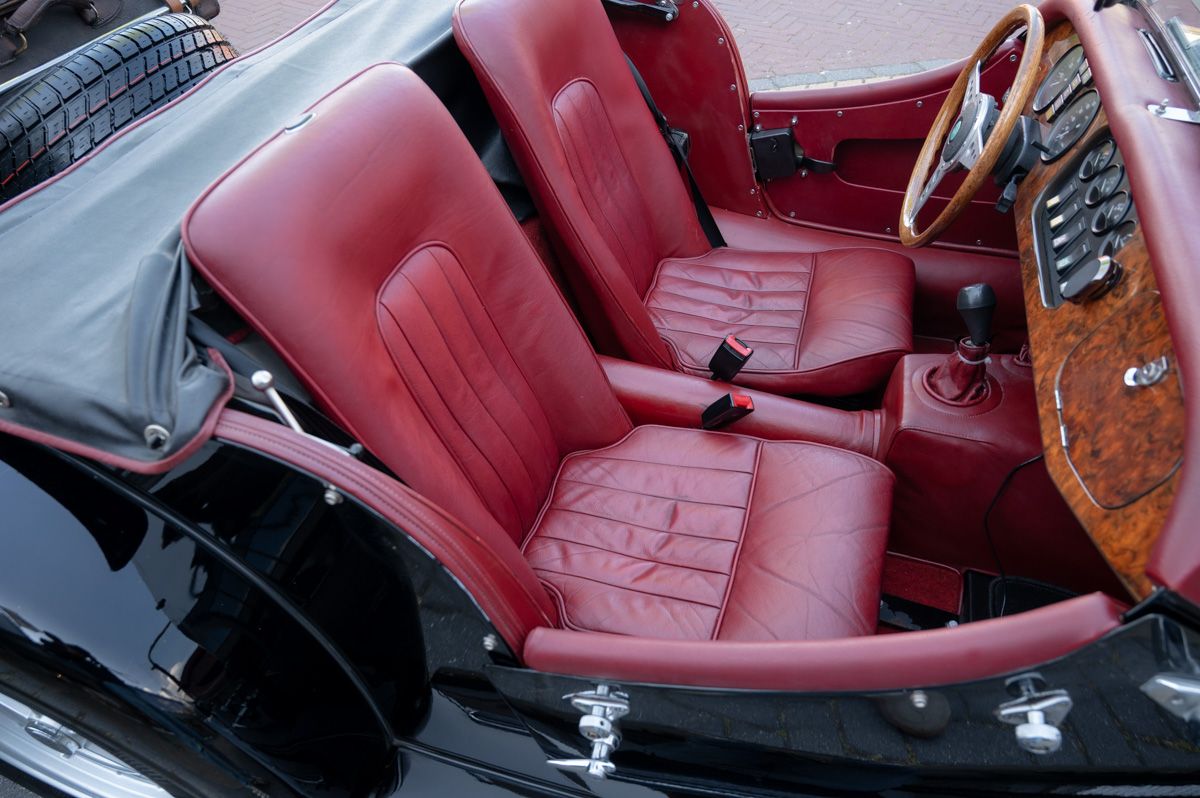 Morgan Plus 8 (1992) — foto 56