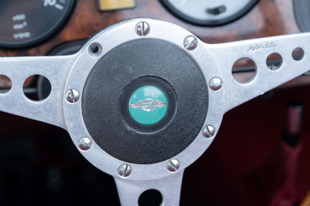 Morgan Plus 8 (1992) — foto 32