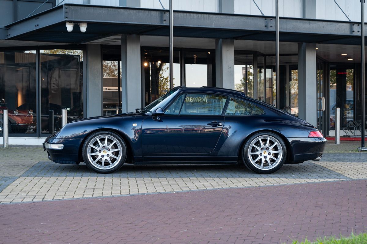 Porsche 911 (1994) — photo 2