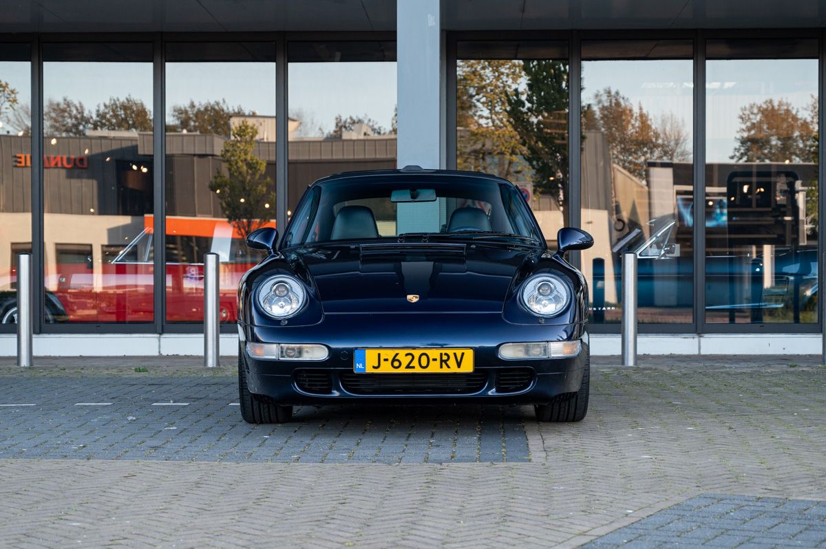 Porsche 911 (1994) — photo 7