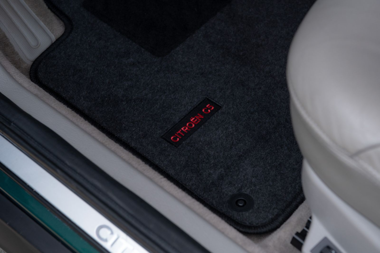 Citroën C5 (2001) — photo 47