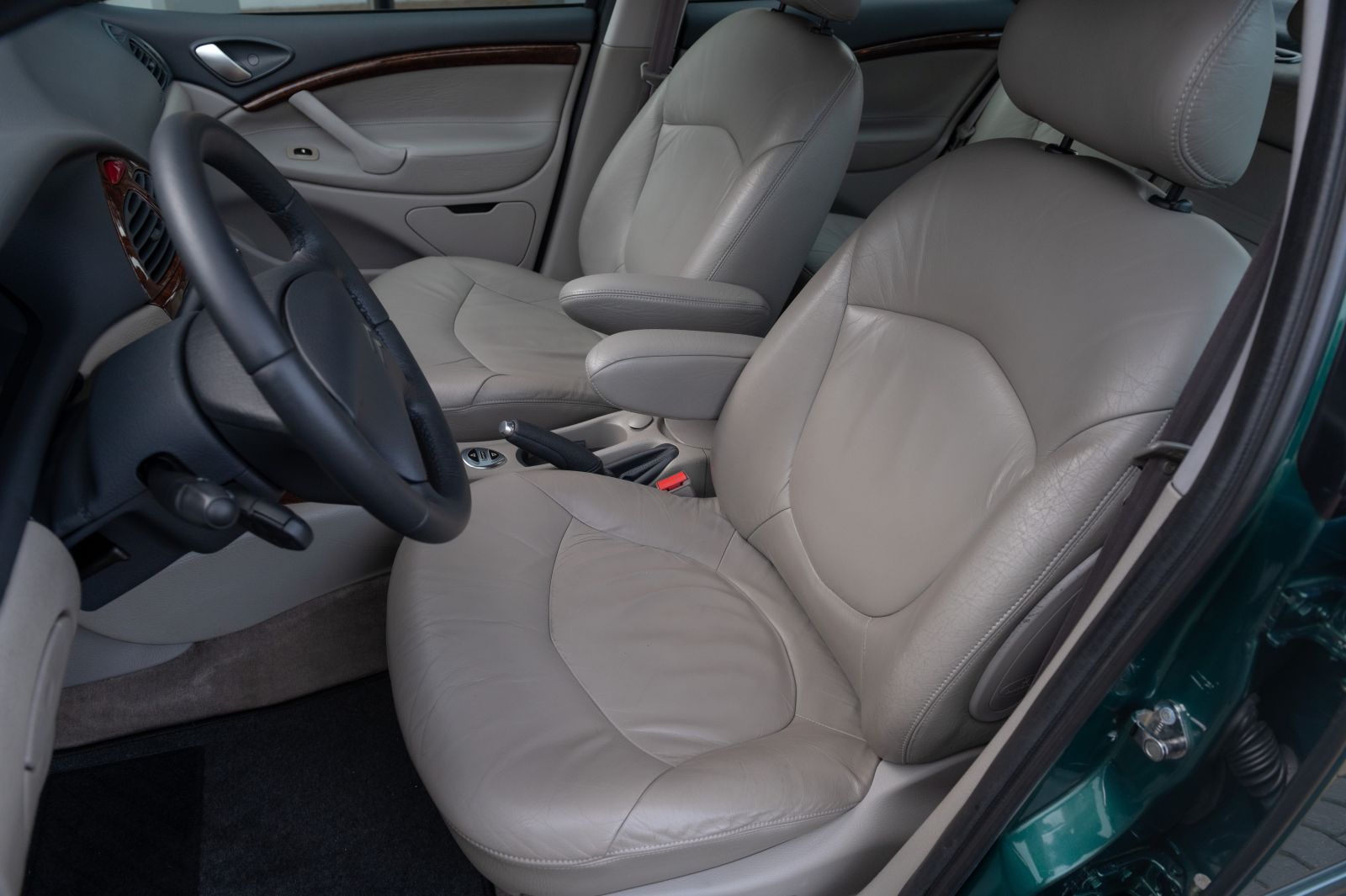 Citroën C5 (2001) — photo 52