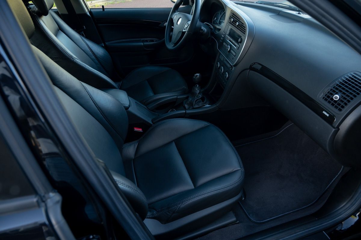 Saab 9-3 (2008) — photo 42
