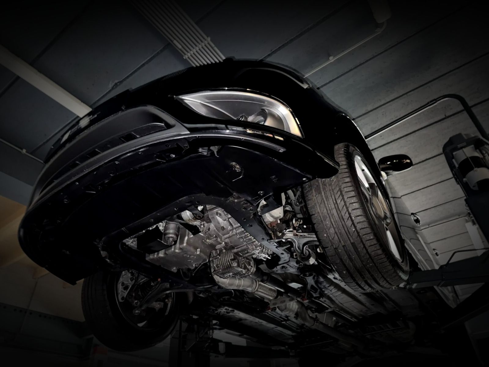 Saab 9-3 (2008) — photo 92