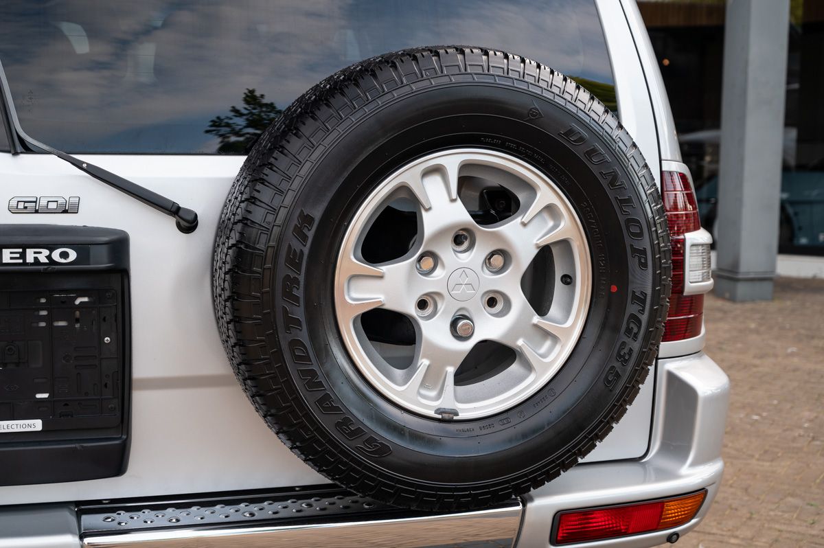 Mitsubishi Pajero (2002) — Foto 11