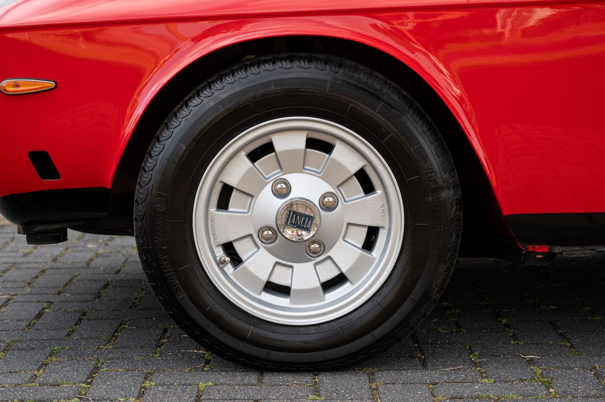 Lancia Fulvia (1974) — Foto 12