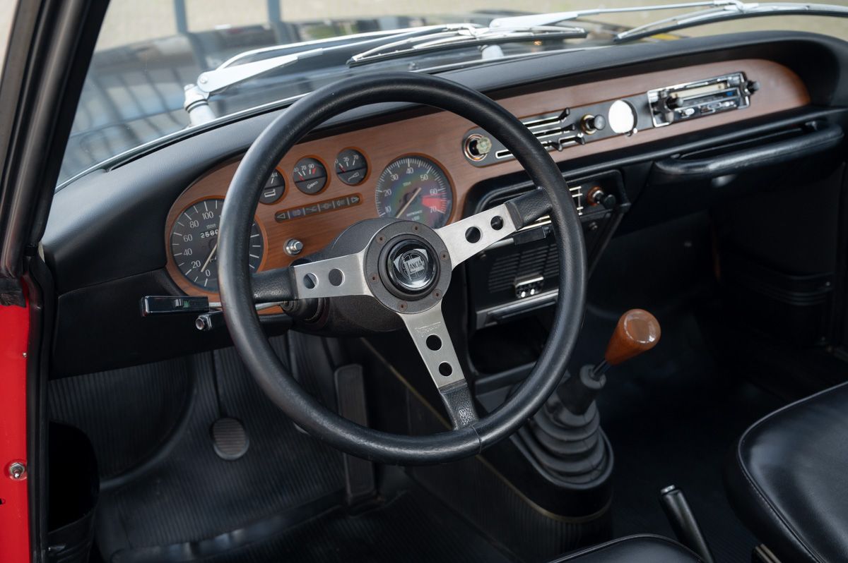 Lancia Fulvia (1974) — Foto 48