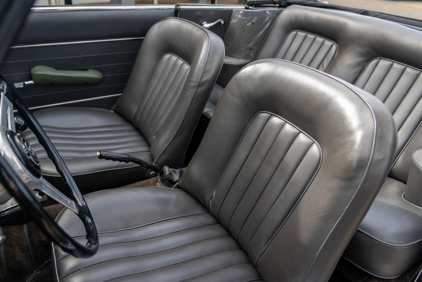 Alfa Romeo Giulia (1965) — photo 22