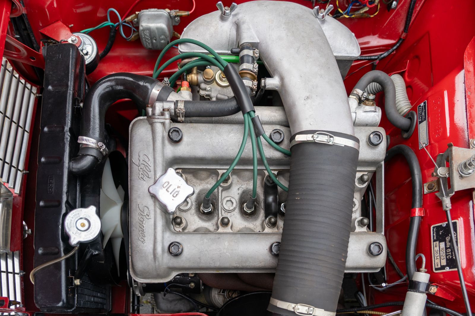 Alfa Romeo Giulia (1965) — photo 37
