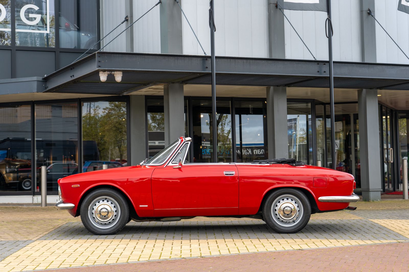 Alfa Romeo Giulia (1965) — photo 2