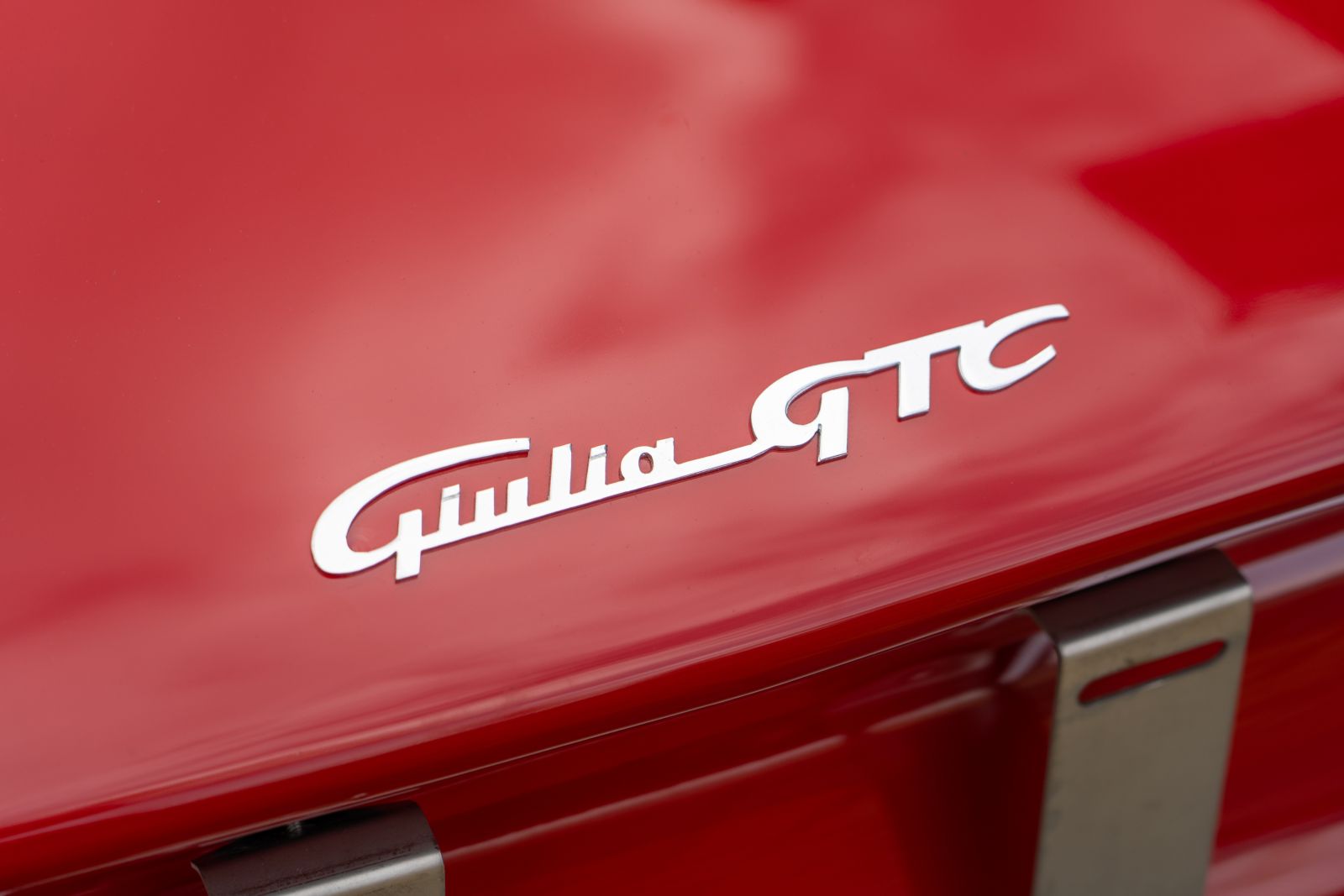 Alfa Romeo Giulia (1965) — photo 4