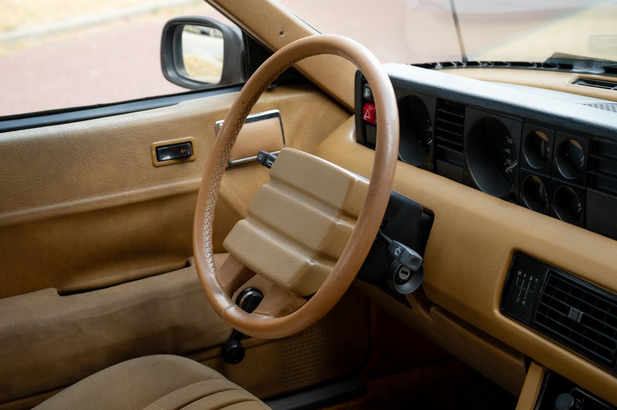 Rover SD1 (1980) — photo 45