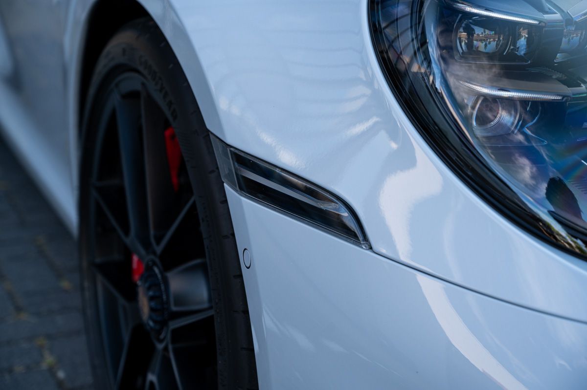 Porsche 911 (2024) — foto 35