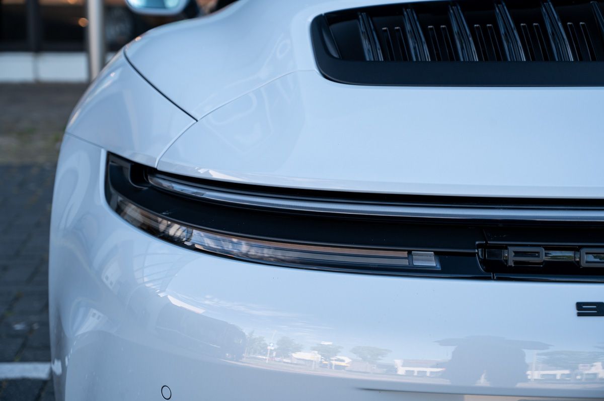 Porsche 911 (2024) — foto 26