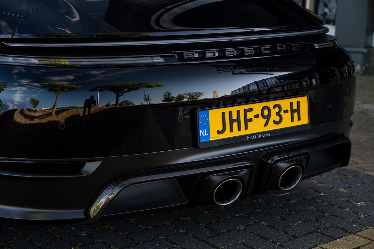 Porsche 911 (2024) — foto 40