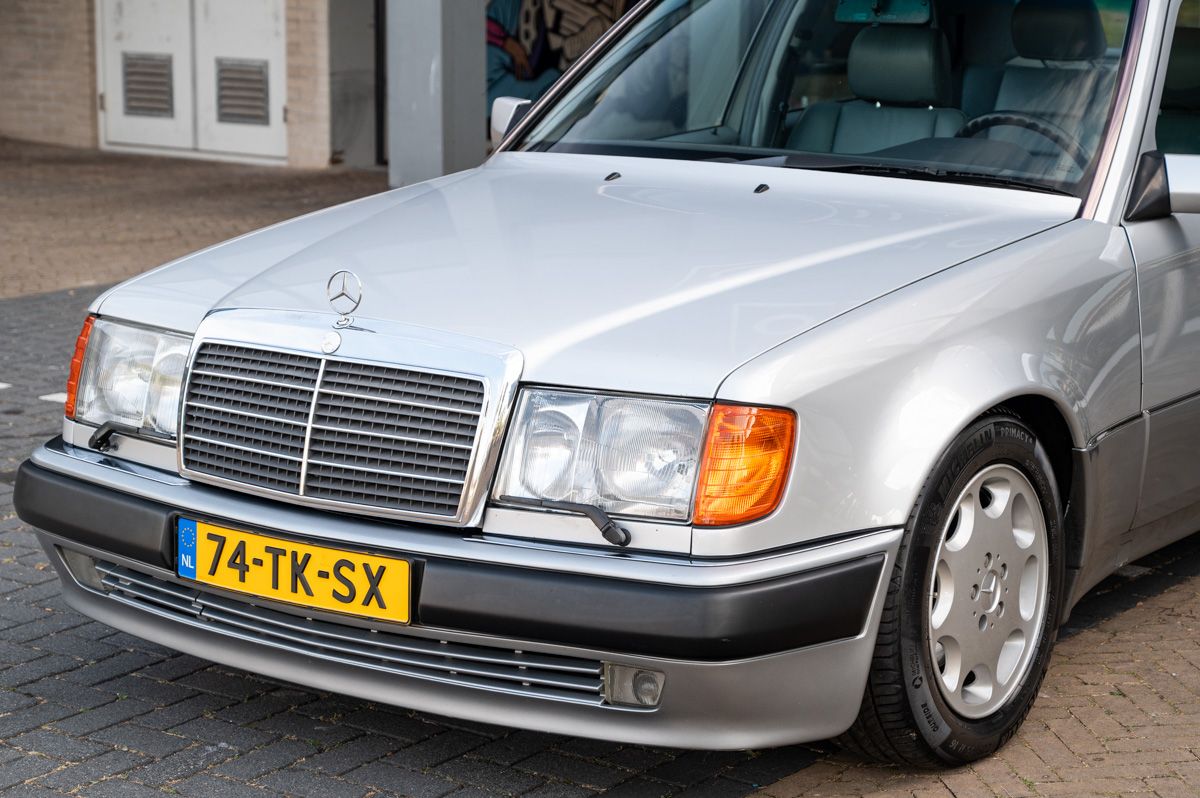 Mercedes-Benz Classe E (1992) — photo 5