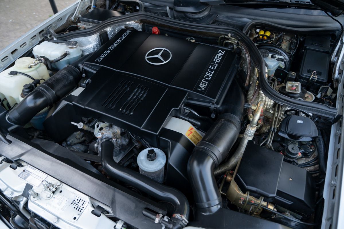 Mercedes-Benz Classe E (1992) — photo 70