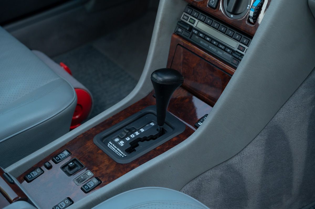 Mercedes-Benz Classe E (1992) — photo 59
