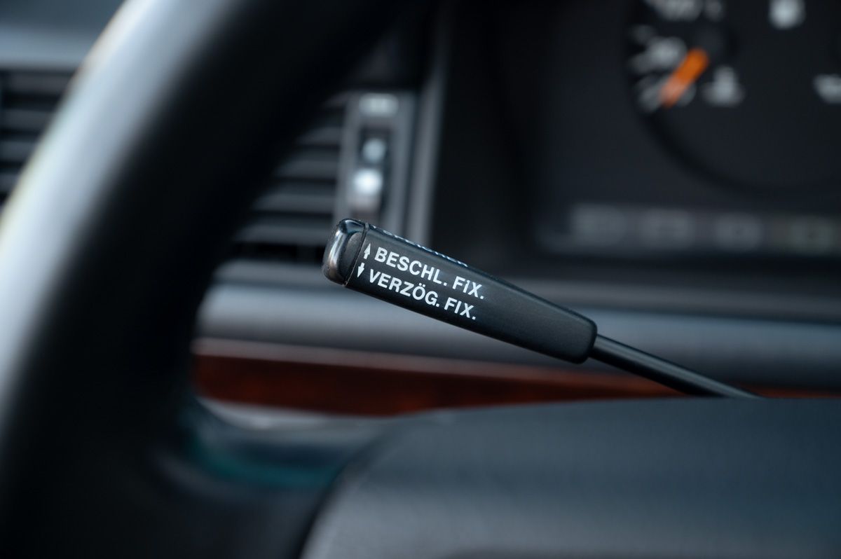 Mercedes-Benz Classe E (1992) — photo 61