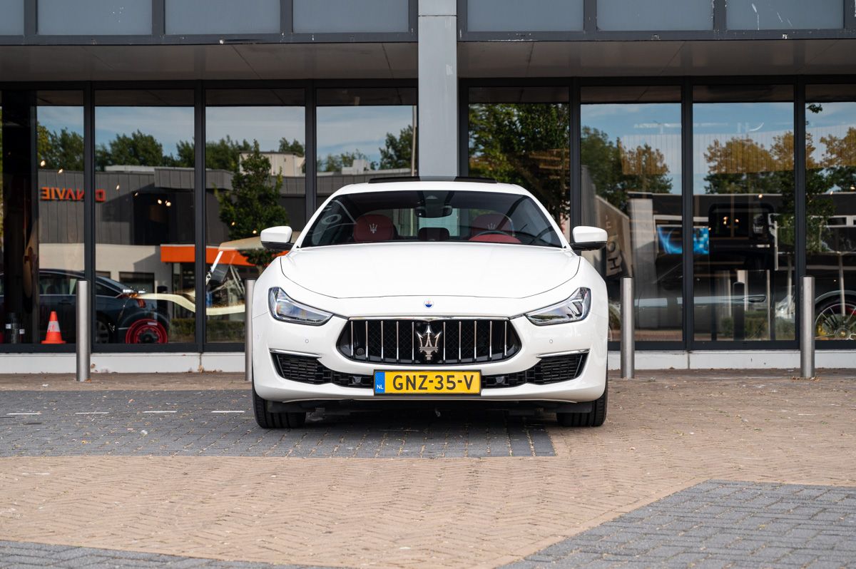 Maserati Ghibli (2019) — photo 5