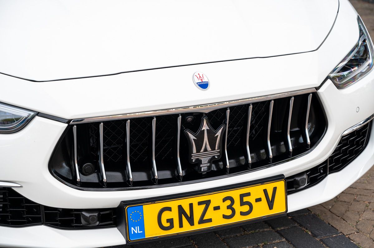 Maserati Ghibli (2019) — photo 25