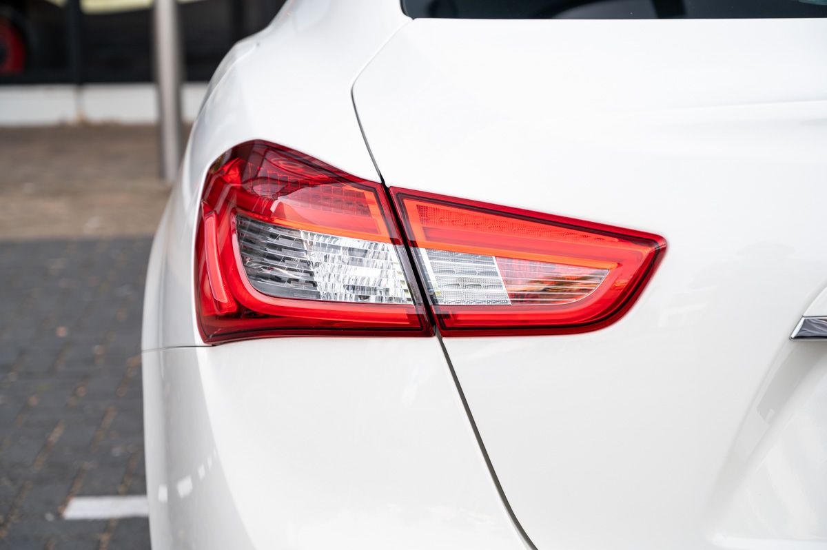 Maserati Ghibli (2019) — photo 21