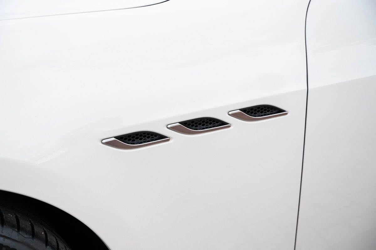 Maserati Ghibli (2019) — photo 38