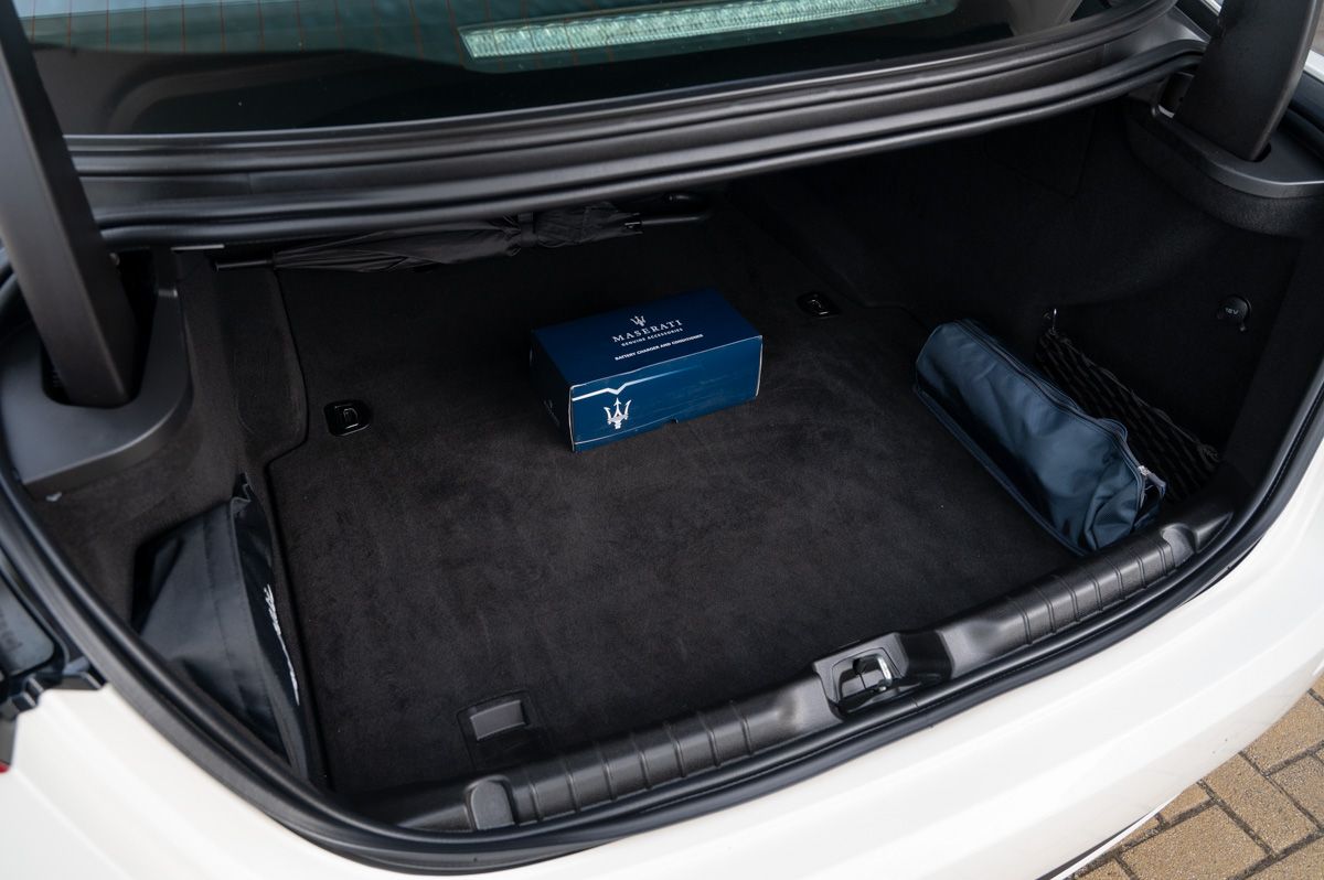 Maserati Ghibli (2019) — photo 59