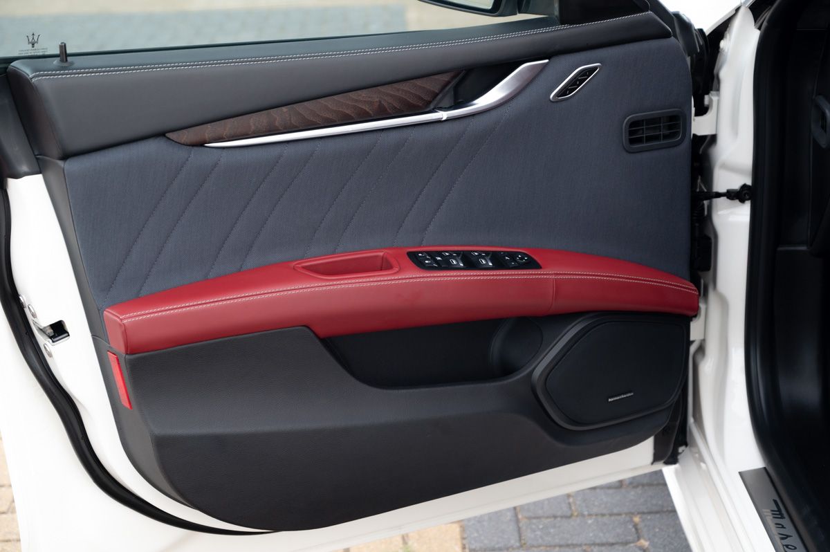 Maserati Ghibli (2019) — photo 74