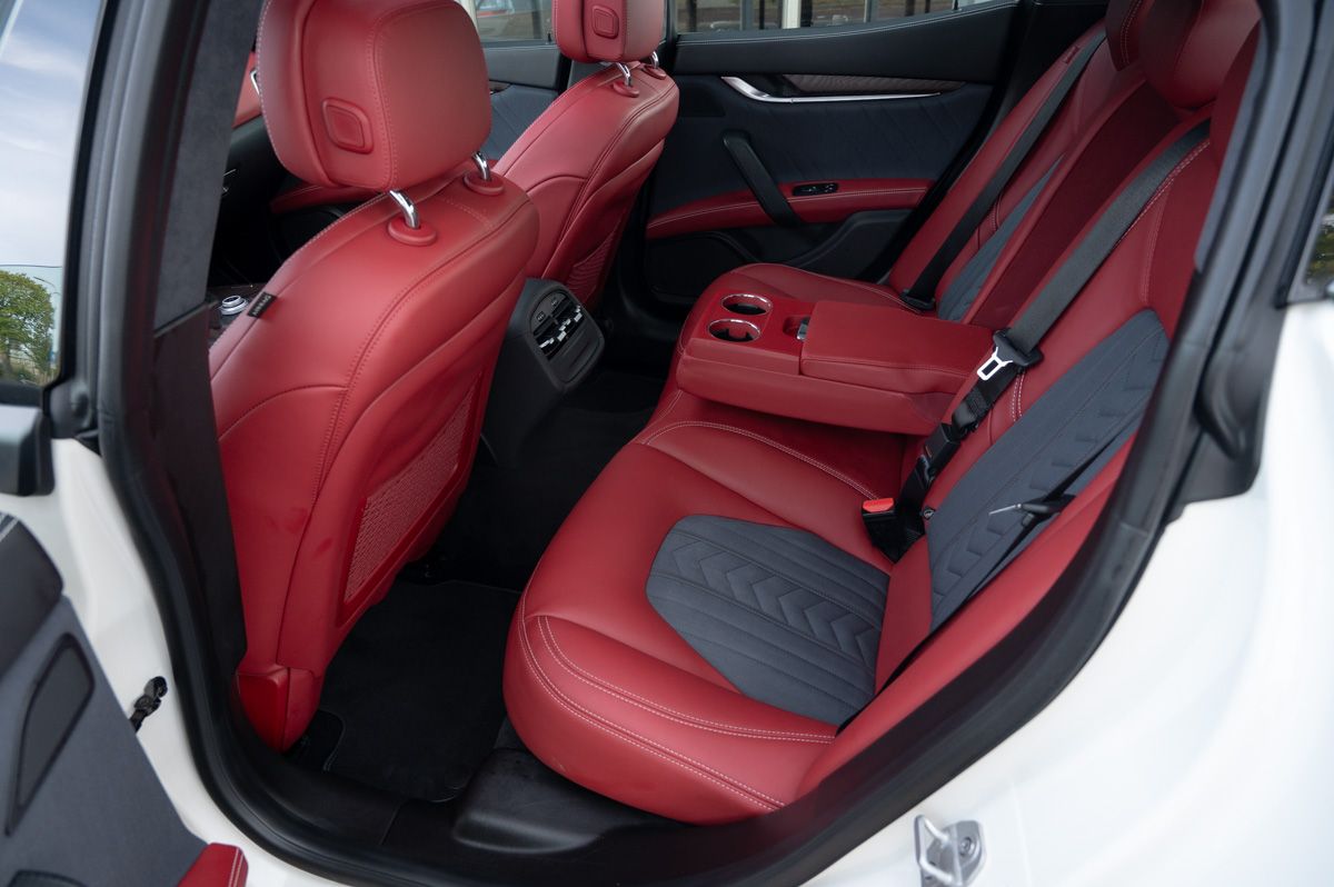 Maserati Ghibli (2019) — photo 58