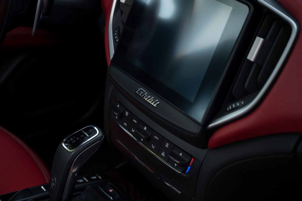 Maserati Ghibli (2019) — photo 83