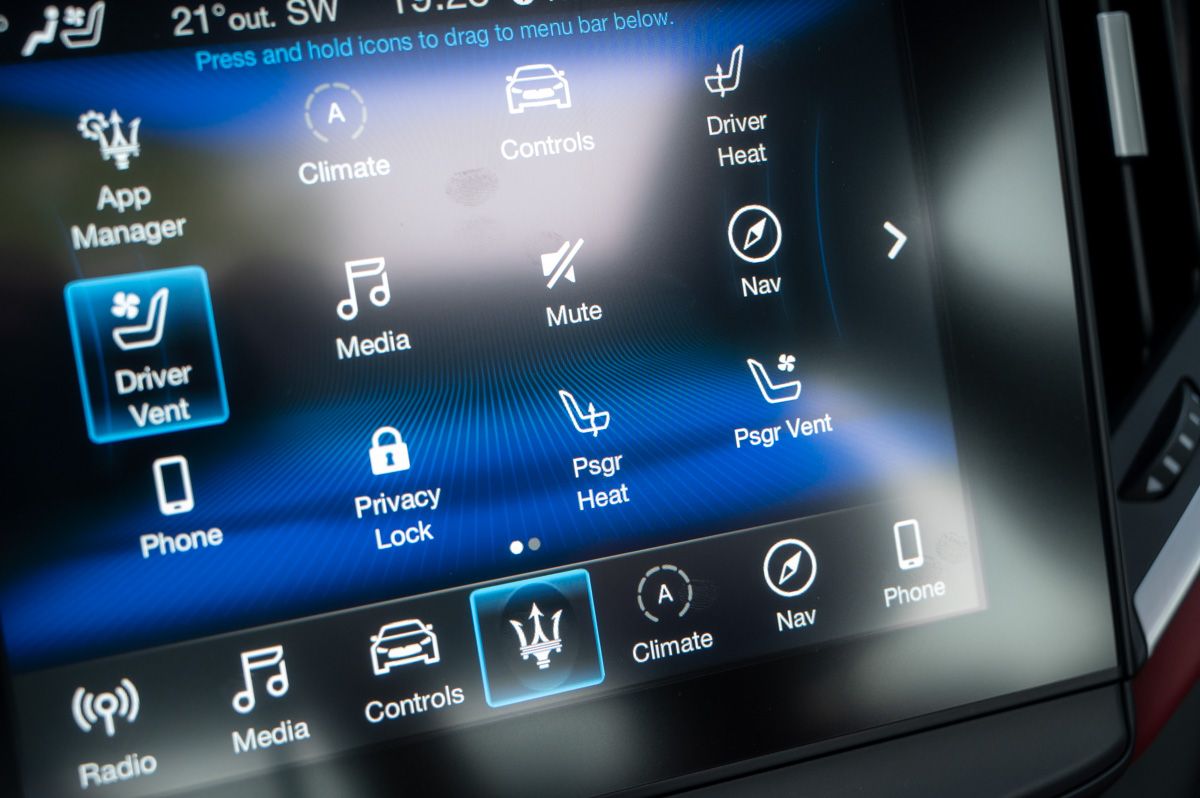Maserati Ghibli (2019) — photo 52