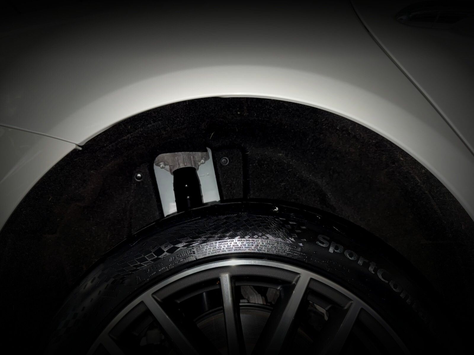 Maserati Ghibli (2019) — photo 111