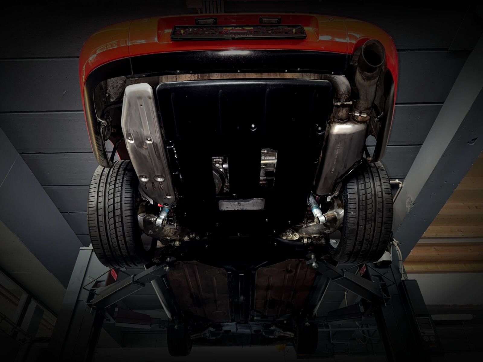 Porsche 911 (1993) — صورة 97
