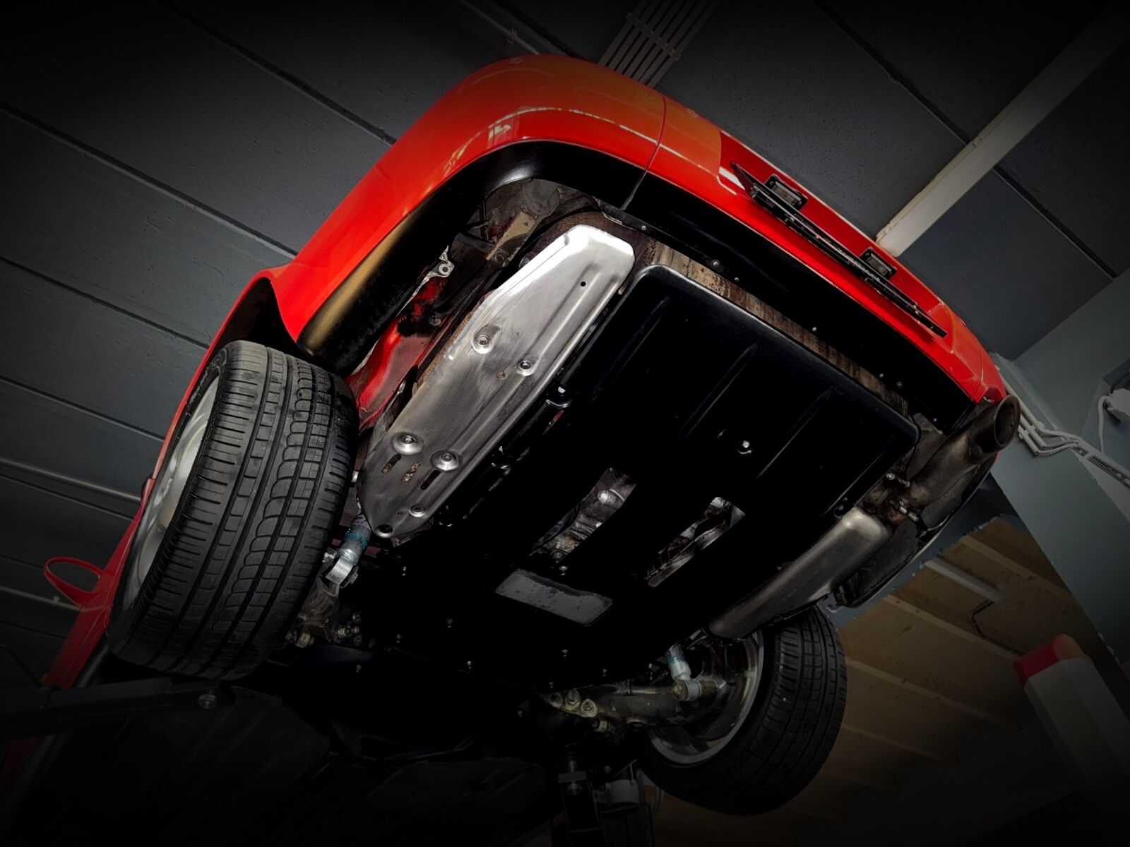 Porsche 911 (1993) — صورة 100