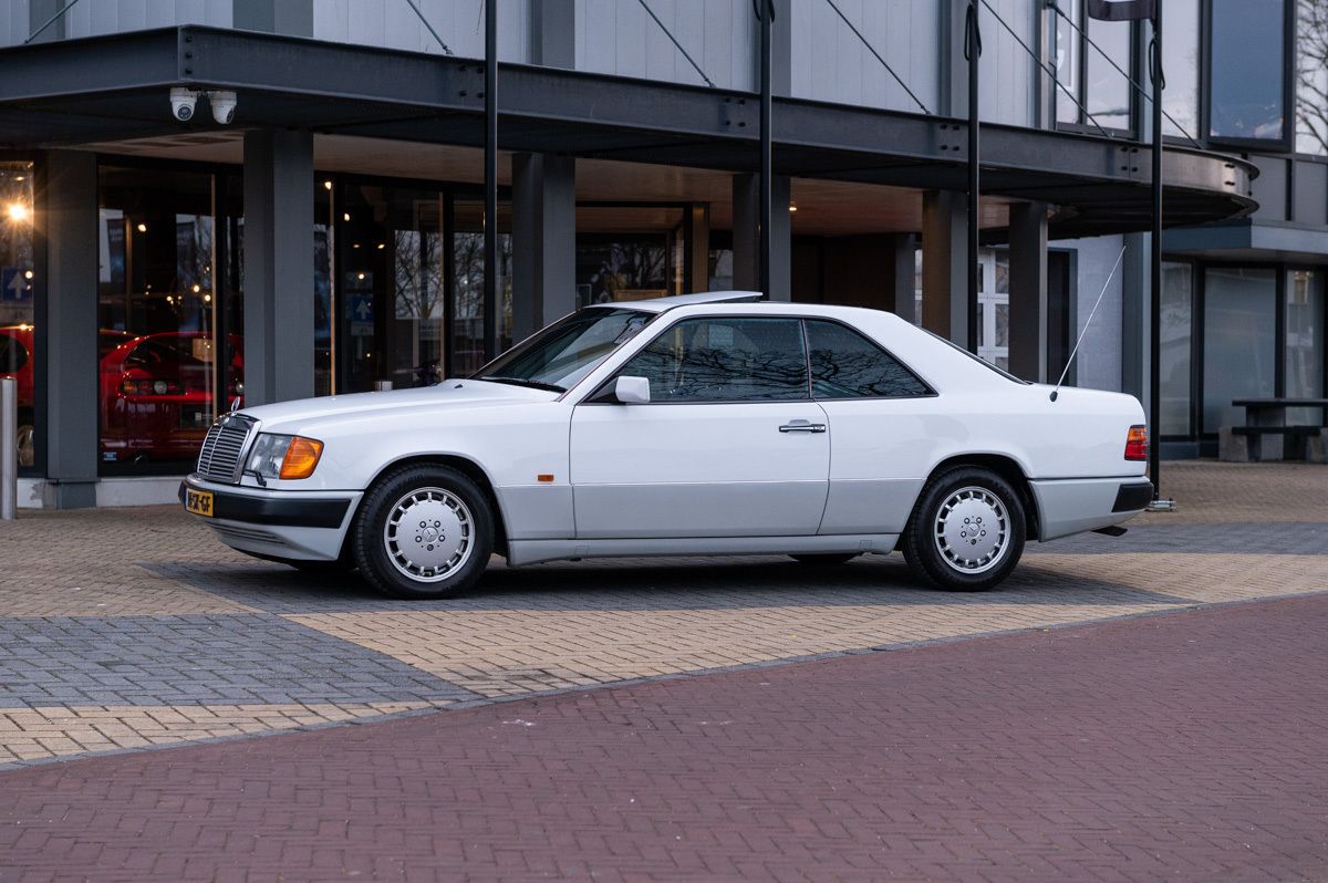 Mercedes-Benz E-Klasse (1991)