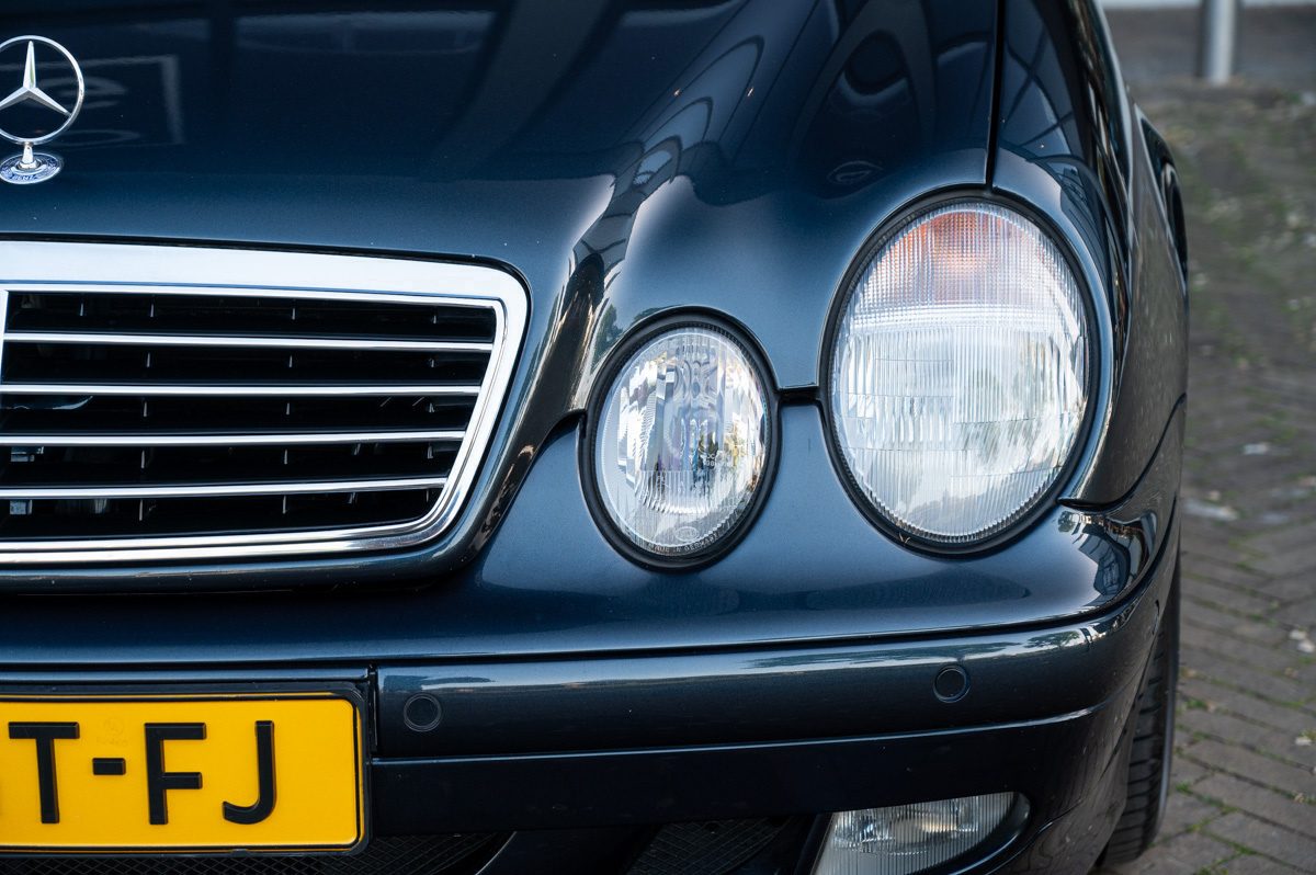 Mercedes-Benz CLK-Klasse (2001) — foto 66