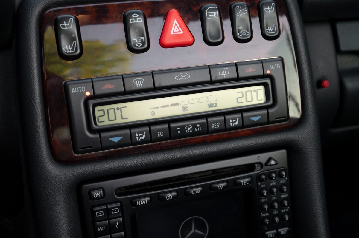 Mercedes-Benz CLK-Klasse (2001) — foto 67