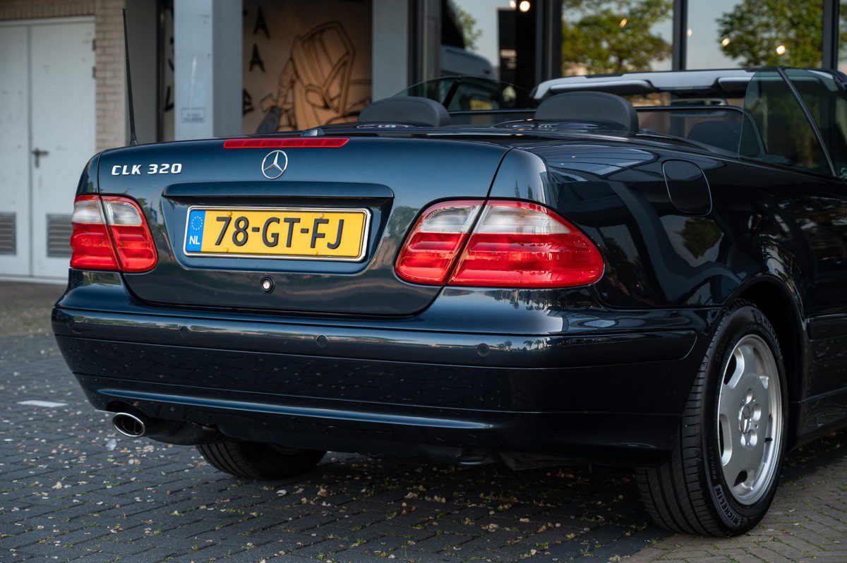 Mercedes-Benz CLK-Klasse (2001) — foto 70
